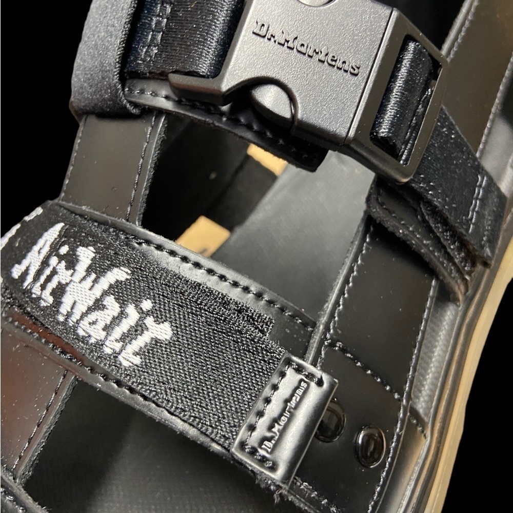 Dr. Martens Pearson Unisex Black Chunky Buckle Sandals NWT​ - Picture 4 of 11